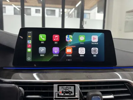 BMW튜닝 2018년식 G30 5시리즈 540i 크리스탈 기어봉 3종 및 애플카플레이 활성화