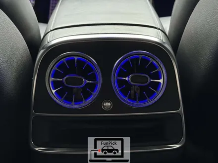 벤츠 14년식 W222 S클래스 S63AMG 송풍구 엠비언트 설치 작업