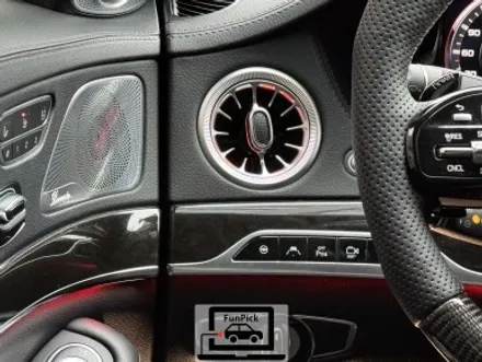 벤츠 14년식 W222 S클래스 S63AMG 송풍구 엠비언트 설치 작업