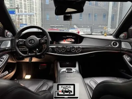 벤츠 14년식 W222 S클래스 S63AMG 송풍구 엠비언트 설치 작업