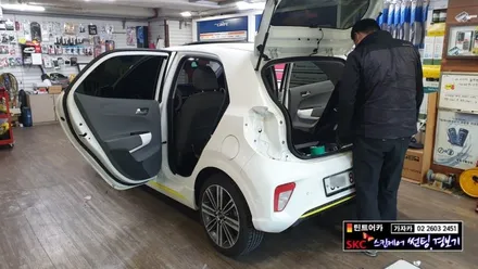 올뉴모닝 고급옵션 차량 적용되는 측후방경보기 시스템 \