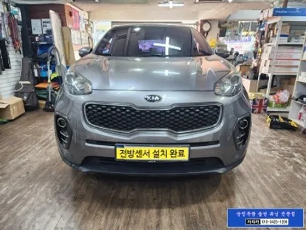 스포티지QL 핸드파킹 사이드브레이크 차량에도 순정옵션 누락된 전방센서 - 전방감지기 초음파센서 순정부품 장착 완료 - 서울 자동차튜닝 전문 가자카 / 양천구 신월동