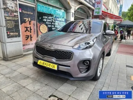 스포티지QL 핸드파킹 사이드브레이크 차량에도 순정옵션 누락된 전방센서 - 전방감지기 초음파센서 순정부품 장착 완료 - 서울 자동차튜닝 전문 가자카 / 양천구 신월동