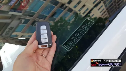 신형엑센트 차량 일반 키방식 시동 차량을 최신 스마트키 버튼시동 차량으로 업그레이드 튜닝 \