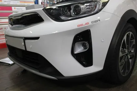 기아자동차 SUV 스토닉 FD-500 전방감지기, 전방경보기 장착점 가자카 / 양천구 신월동