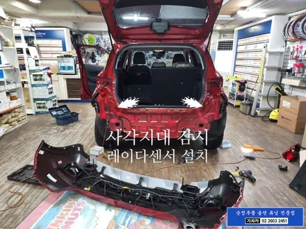 베뉴(VENUE) 순정옵션 순정부품 BCW 후측방충돌방지 경고 시스템 사각지대감시 레이다센서를 부착하고 순정기능 활성화 시켜 드렸습니다. 서울 자동차 순정튜닝 전문 가자카 / 양천구 신월동