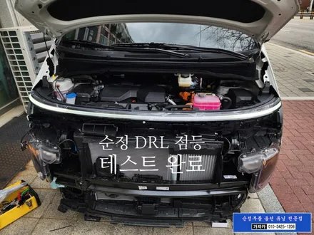 26년식 더뉴 스타리아 / 하이브리드 차량 / 전면 일자 LED 로보캅 주간주행등 DRL / 다이나믹 무빙 웰컴 까지 순정 그대로 시공 / 서울 가자카 순정부품 장착 튜닝점 / 양천구 신월동