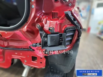 베뉴(VENUE) 순정옵션 순정부품 BCW 후측방충돌방지 경고 시스템 사각지대감시 레이다센서를 부착하고 순정기능 활성화 시켜 드렸습니다. 서울 자동차 순정튜닝 전문 가자카 / 양천구 신월동