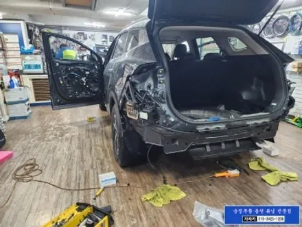 [2024 스포티지NQ5 하이브리드] 순정기능 옵션빠진 BCW BSD BCA 후측방충돌경고 보조 기능 활성화 작업 가능한 - 서울 순정부품 튜닝 전문 가자카 본점 HEV / 양천구 신월동