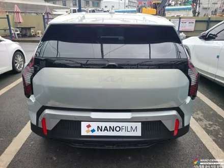 진천 소형 SUV 썬팅 EV3 합리적으로 여러 메리트를 누릴 수 있는 나노필름 NF5 시공