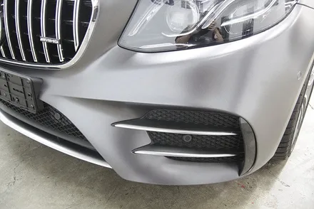벤츠 E53 AMG 전체랩핑 펄감 좋은 색상으로 새옷 입혀드렸습니다. / 금천구 시흥1동