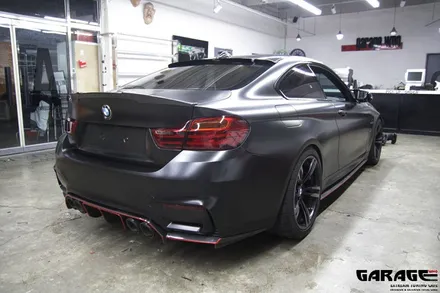 [랩핑/파츠-게라지후] 더욱 강렬한 모습으로 다시 태어나다 - BMW F82 M4 사틴 블랙 전체 랩핑 및 프론트 립 장착 / 금천구 시흥1동
