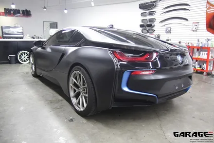 [랩핑-게라지후] 아름다움을 돋보이게 하려면 - BMW i8 사틴 블랙 전체 랩핑 / 금천구 시흥1동