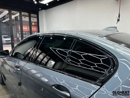 청라 BMW5시리즈 고광택블랙랩핑 크롬죽이기시공 / 인천 서구 청라동