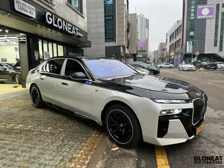 인천 BMW i7 듀오톤 랩핑과 전체PPF 시공 / 인천 서구 청라동