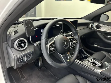 벤츠C클래스(W205)AMG - 송풍구엠비언트 교체로 더욱 멋스럽게 / 인천 서구