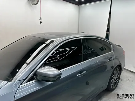 청라 BMW5시리즈 고광택블랙랩핑 크롬죽이기시공 / 인천 서구 청라동