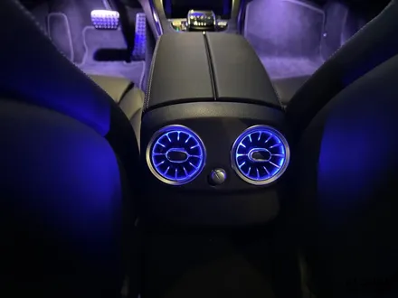 벤츠C클래스(W205)AMG - 송풍구엠비언트 교체로 더욱 멋스럽게 / 인천 서구