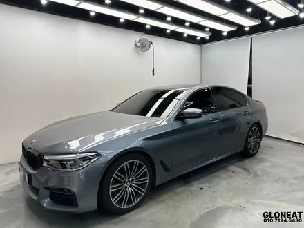 청라 BMW5시리즈 고광택블랙랩핑 크롬죽이기시공 / 인천 서구 청라동
