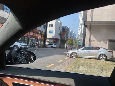 벤츠 S400D 차량에 어울리는 반사틴팅 글라스틴트 레이니블루 / 인천 서구