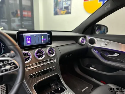 벤츠C클래스(W205)AMG - 송풍구엠비언트 교체로 더욱 멋스럽게 / 인천 서구