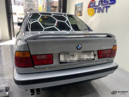 인천 청라블랙박스 올드카BMW525i 룸미러블랙박스 후방카메라 시공 / 인천 서구