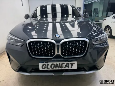 BMW X4 실버 다이아몬드그릴 ➡ 블랙키드니그릴 교체시공 / 인천 서구 청라동