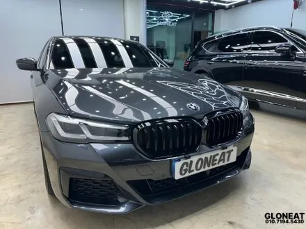BMW 5시리즈 실내우드랩핑&크롬죽이기 시공 / 인천 서구 청라동