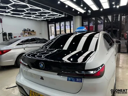 인천 BMW i7 듀오톤 랩핑과 전체PPF 시공 / 인천 서구 청라동