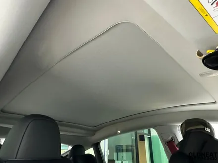테슬라 모델Y 3W오토썬쉐이드 시공된 모습과 작동 영상 / 인천 서구 청라동