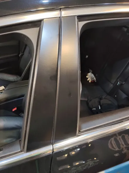 경주랩핑스타)bmw5시리즈 창틀전체 크롬죽이기 / 경주시 성동동
