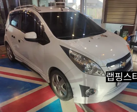 경주랩핑스타)스파크 본닛 유니언잭 복원랩핑. / 경주시 성동동