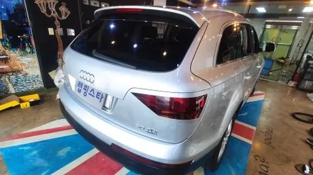 경주랩핑스타)아우디 q7 부분랩핑 바이퍼라인 / 경주시 성동동