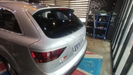 경주랩핑스타)아우디 q7 부분랩핑 바이퍼라인 / 경주시 성동동