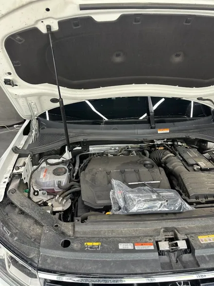 폭스바겐 티구안 식빵등 트렁크led 외기필터 설치 / 성남시 분당구 석운동