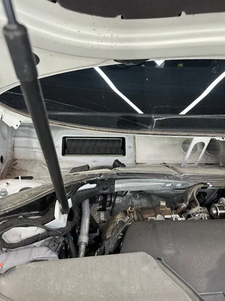 폭스바겐 티구안 식빵등 트렁크led 외기필터 설치 / 성남시 분당구 석운동