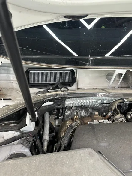 폭스바겐 티구안 식빵등 트렁크led 외기필터 설치 / 성남시 분당구 석운동