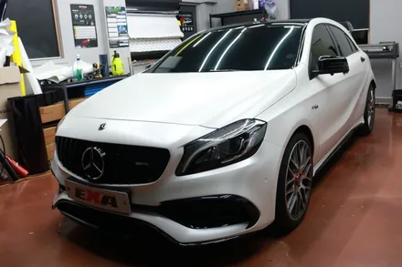벤츠 A45 AMG 사틴 화이트펄 전체랩핑 시공 과 생활보호PPF 를 한번에 원큐시공 대구랩핑 / 대구 달성군 화원읍