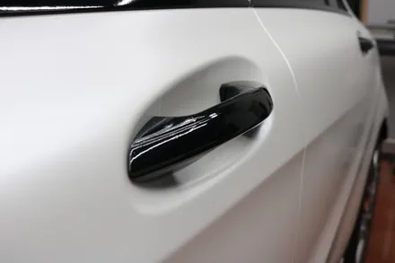 벤츠 A45 AMG 사틴 화이트펄 전체랩핑 시공 과 생활보호PPF 를 한번에 원큐시공 대구랩핑 / 대구 달성군 화원읍