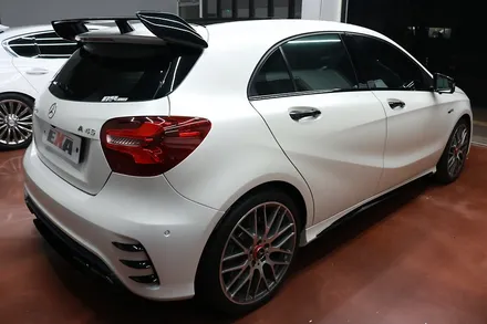 벤츠 A45 AMG 사틴 화이트펄 전체랩핑 시공 과 생활보호PPF 를 한번에 원큐시공 대구랩핑 / 대구 달성군 화원읍