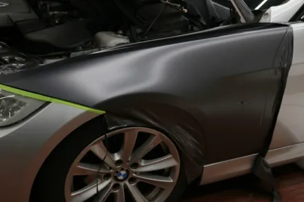 320i BMW 랩핑 에어버리 슈프림 사틴다크그레이메탈릭 / 대구 달성군 화원읍