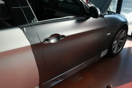 320i BMW 랩핑 에어버리 슈프림 사틴다크그레이메탈릭 / 대구 달성군 화원읍