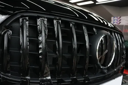 벤츠 GLC 크롬죽이기 3M2080 유광 블랙필름으로 GLC43 AMG 크롬 딜리트 시공 후기 / 대구 달성군 화원읍