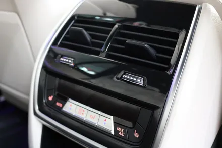 칼빵 걱정없는 오토컷으로 BMW X5 실내 PPF / 대구 달성군 화원읍