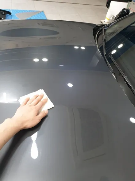 고스트랩(ghostwrap) BMW 118d 전체랩핑 (3M - 유광 화이트 알루미늄 ) / 고양 일산 덕양구