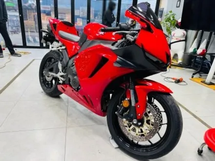 고양/파주/일산 오토바이 랩핑 전문 고스트랩 - CBR600RR 데칼 제거 및 사틴블랙 시공기 / 고양 일산 덕양구