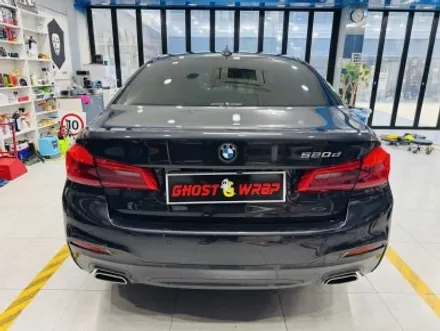 BMW 520D, 4년 만의 재회! 전체랩핑 제거, 잘 된 시공은 제거도 깔끔! (강서/목동 고스트랩) / 고양 일산 덕양구