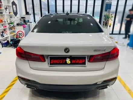 BMW 520D, 4년 만의 재회! 전체랩핑 제거, 잘 된 시공은 제거도 깔끔! (강서/목동 고스트랩) / 고양 일산 덕양구