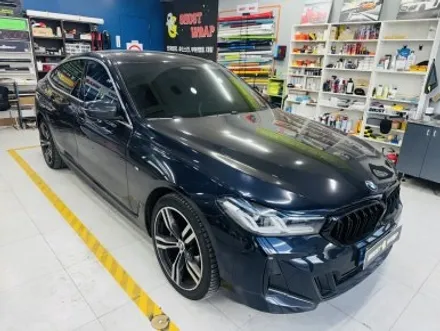 BMW 6GT 올블랙 완성: 윈도우 크롬 죽이기 & \'낮져밤이\' 변색 라이트 PPF 시공기 / 고양 일산 덕양구