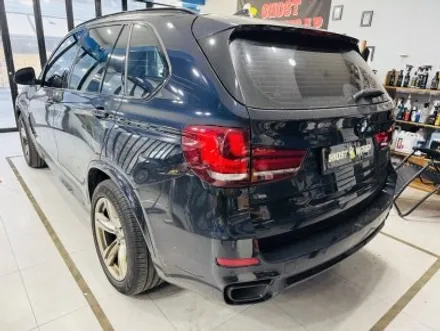 BMW X5, 라이트 보호 + 레터링 새 단장! 은평/상암 랩핑은 역시 고스트랩! / 고양 일산 덕양구